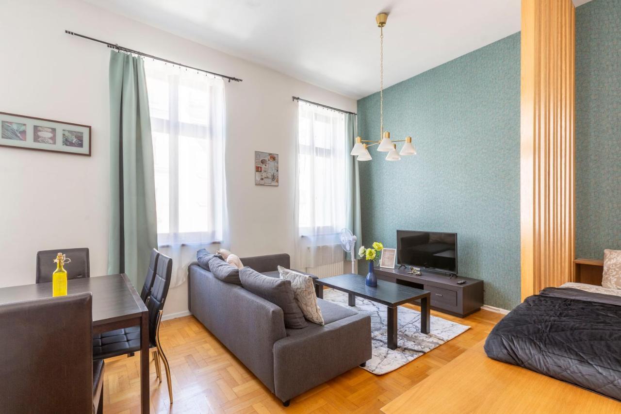 Central Gozsdu Aparment By Quentin Homes Budapest Esterno foto